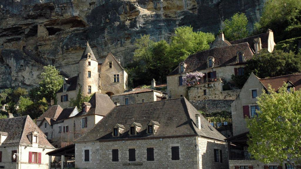 Auberge Des Platanes Ла-Рок-Гажак Экстерьер фото